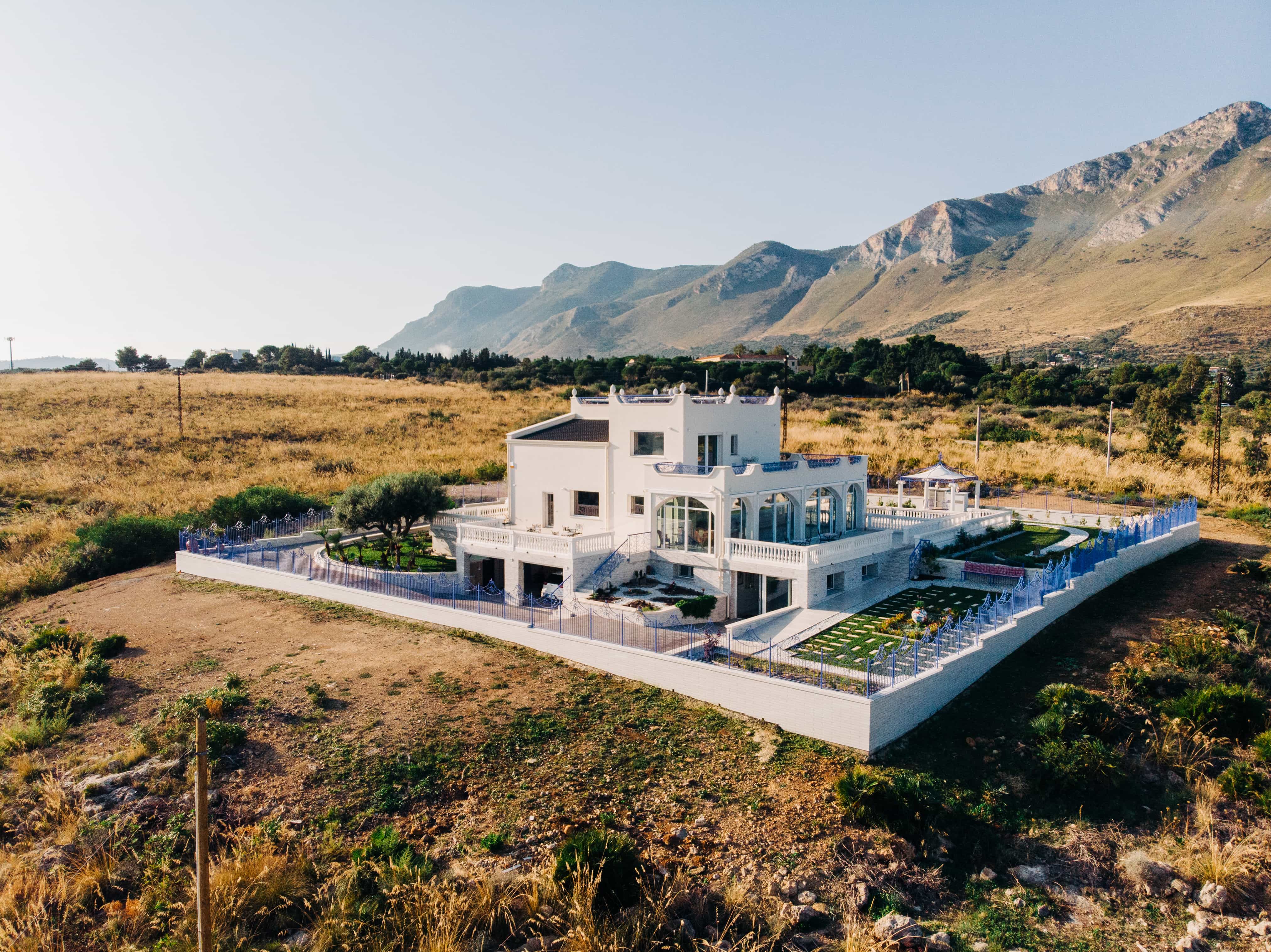 Real Estate — photo 1 by Tony Capelli